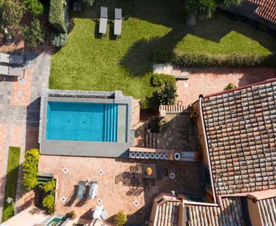 Luxury Villa Photo #2