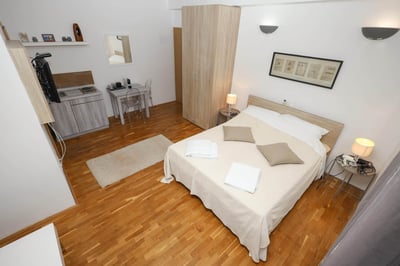 Luxury Villa Photo #33