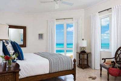 Luxury Villa Photo #6