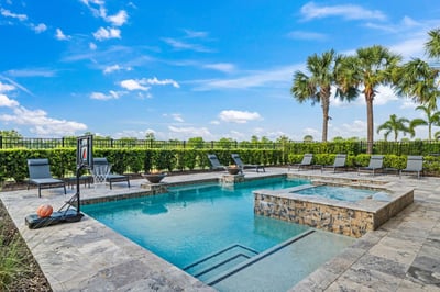 Luxury Villa Photo #6