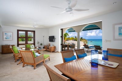 Luxury Villa Photo #12