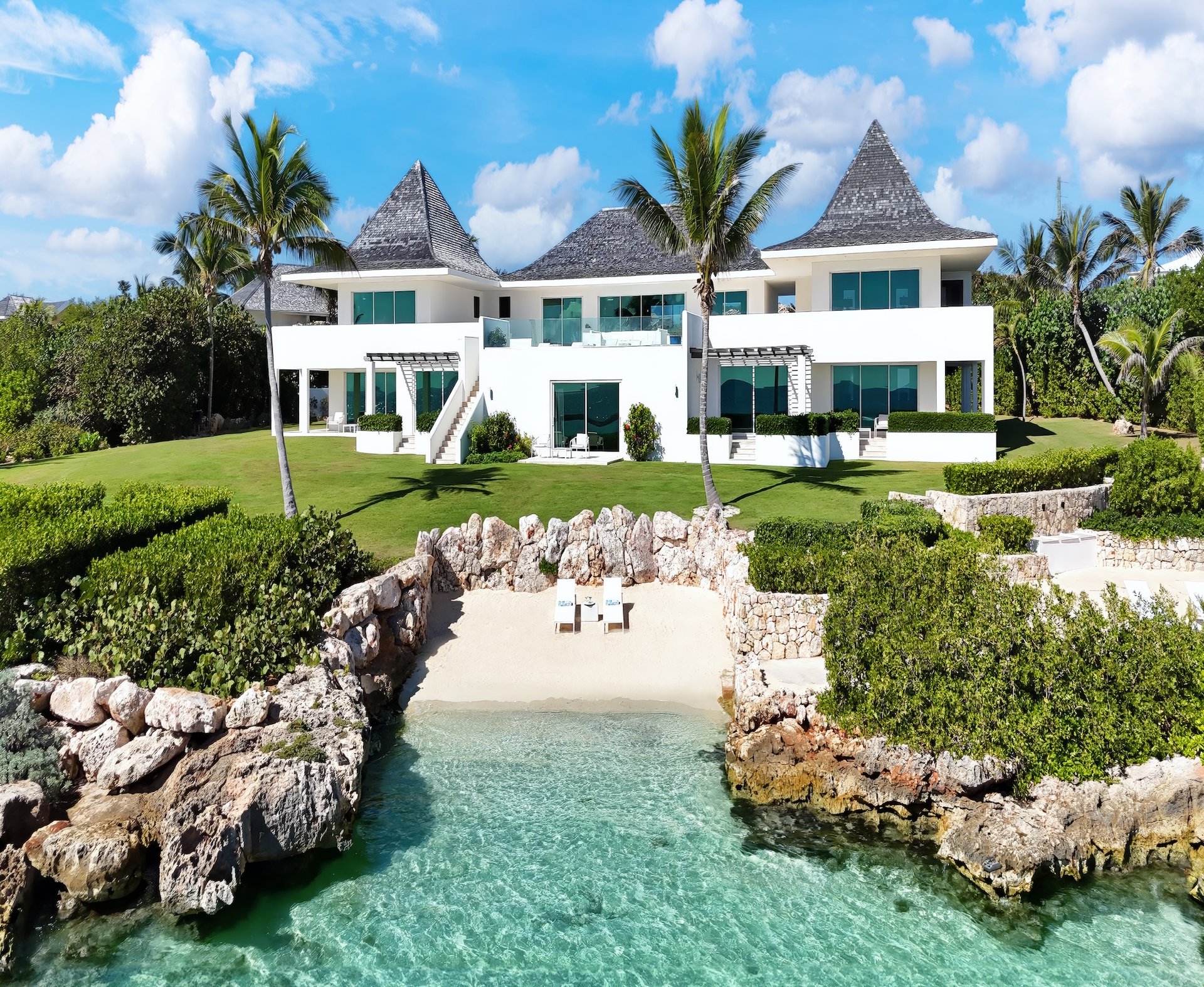 Le Bleu Villa - 2