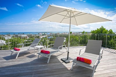 Luxury Villa Photo #5