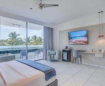 Luxury Villa Photo #47