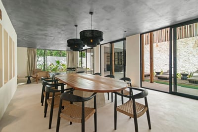 Luxury Villa Photo #14