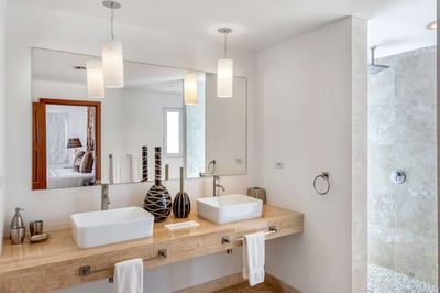 Luxury Villa Photo #36