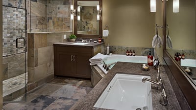 King ensuite
