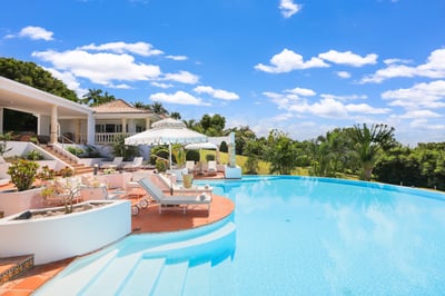 Luxury Villa Photo #3