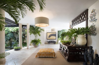 Luxury Villa Photo #24