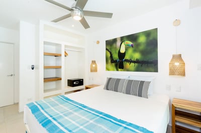 Luxury Villa Photo #20