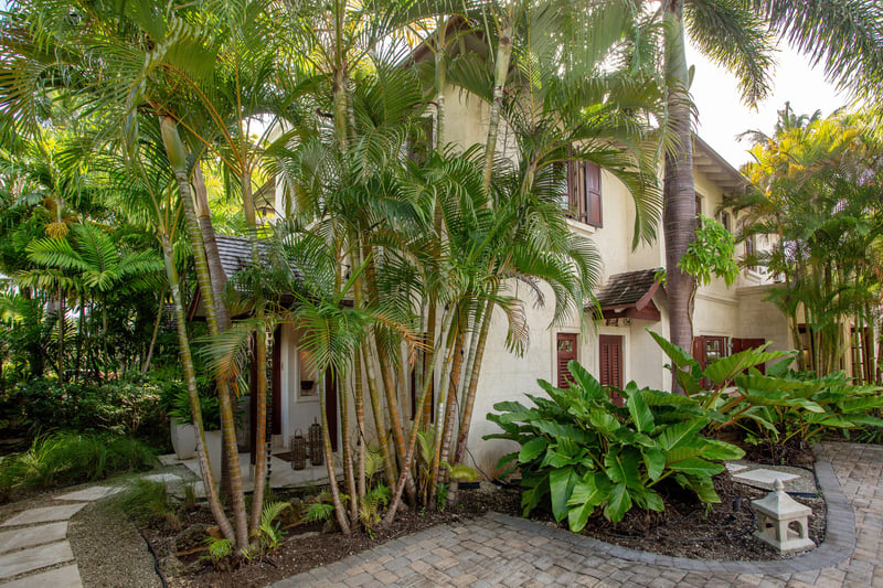 Claridges 6 | Salt Life