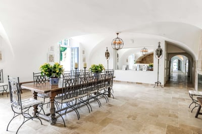 Luxury Villa Photo #5