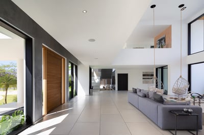 Luxury Villa Photo #28