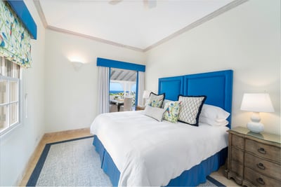 Luxury Villa Photo #19