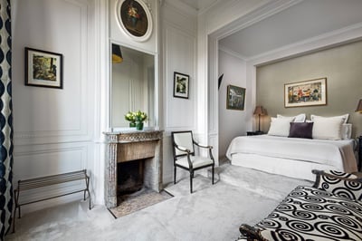 Luxury Villa Photo #18