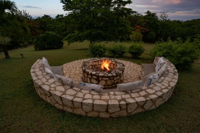 Luxury Villa Photo #9