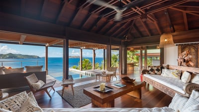 Luxury Villa Photo #13