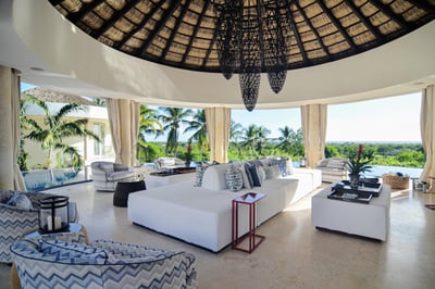 Luxury Villa Photo #6