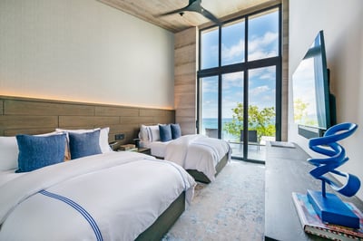Luxury Villa Photo #21