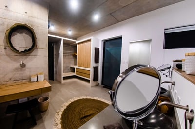 Luxury Villa Photo #19