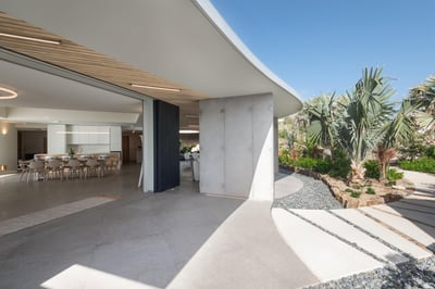 Luxury Villa Photo #14