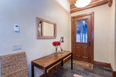 Luxury Villa Photo #6