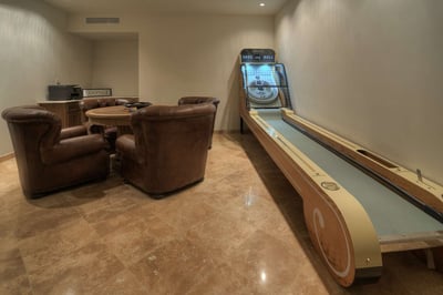 Luxury Villa Photo #19