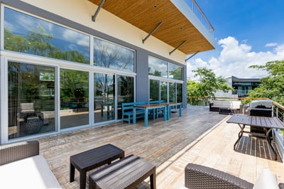 Luxury Villa Photo #14