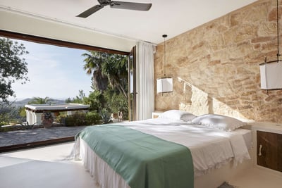 Luxury Villa Photo #37