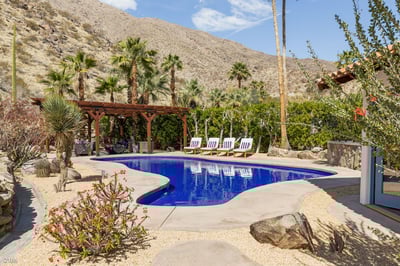 Luxury Villa Photo #3