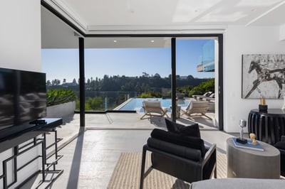 Luxury Villa Photo #33