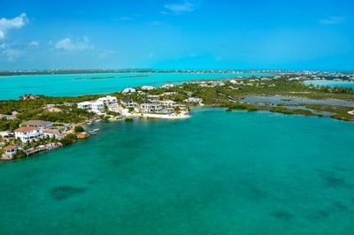 Luxury Villa Photo #40
