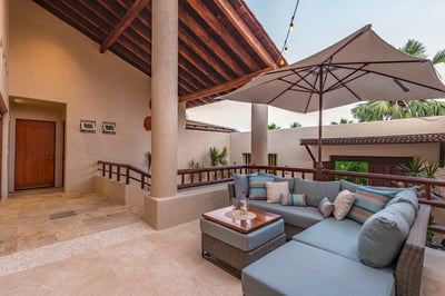 Luxury Villa Photo #20