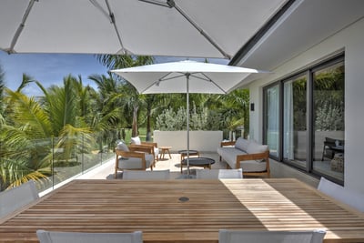 Luxury Villa Photo #12