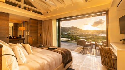 Luxury Villa Photo #42