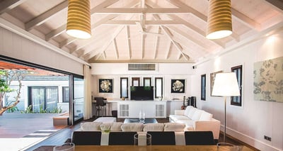 Luxury Villa Photo #12