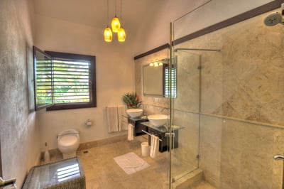 Luxury Villa Photo #36