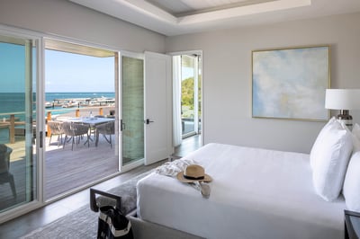Luxury Villa Photo #10