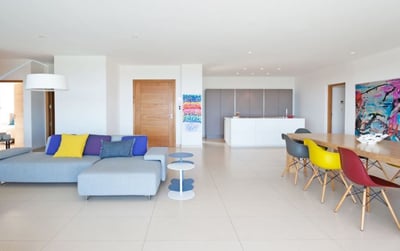 Luxury Villa Photo #6