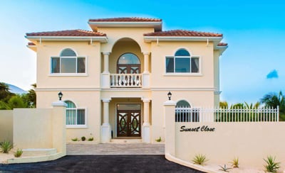 Luxury Villa Photo #3