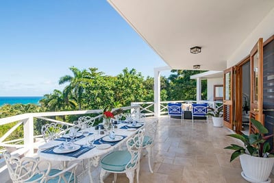 Luxury Villa Photo #7