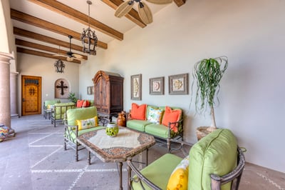 Luxury Villa Photo #17