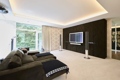 Luxury Villa Photo #15