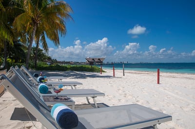 Luxury Villa Photo #8