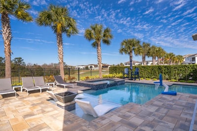 Luxury Villa Photo #4