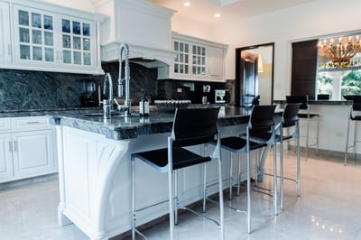 Luxury Villa Photo #14