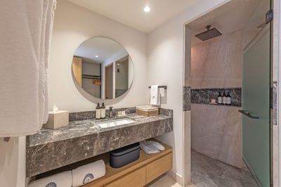 Luxury Villa Photo #47