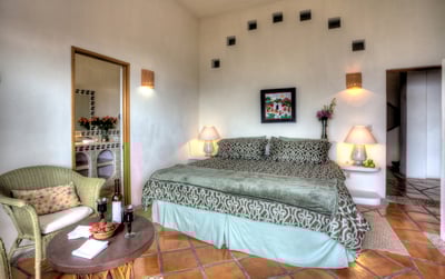 Luxury Villa Photo #19