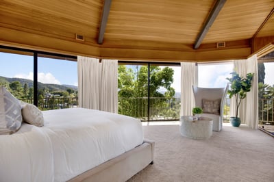 Luxury Villa Photo #60