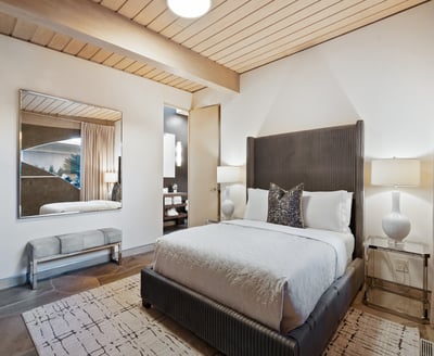 Luxury Villa Photo #37